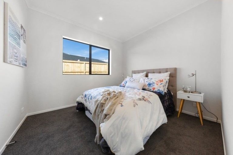 Photo of property in 6 Wingfield Road, Pokeno, 2402