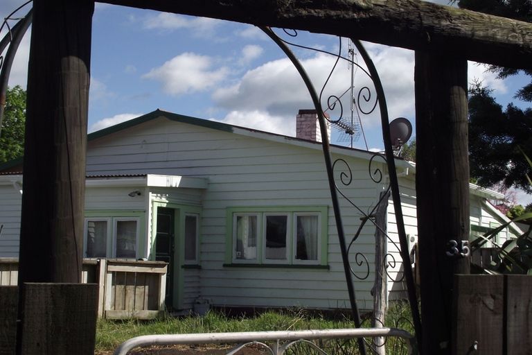 Photo of property in 35 Roycroft Street, Waihi, 3610