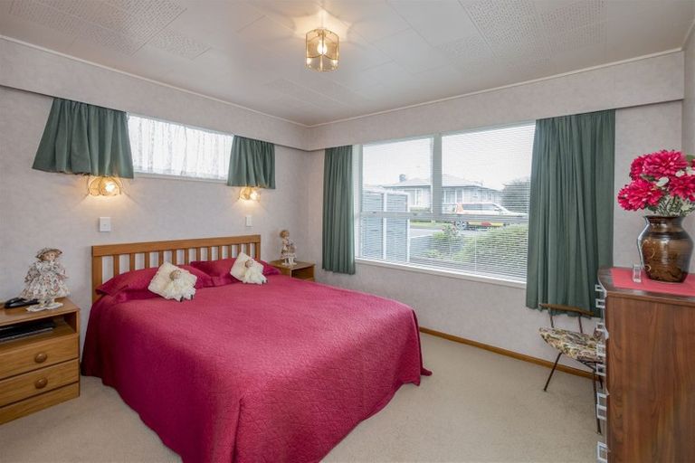 Photo of property in 3 Chester Street, Levin, 5510