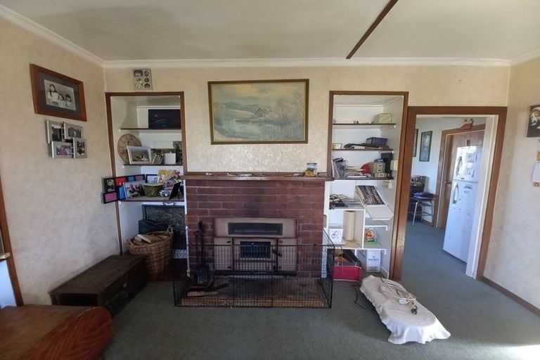 Photo of property in 27 Erskine Street, Tuatapere, 9620