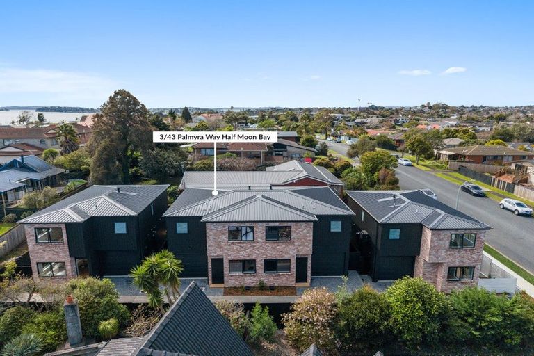 Photo of property in 43b Palmyra Way, Half Moon Bay, Auckland, 2012