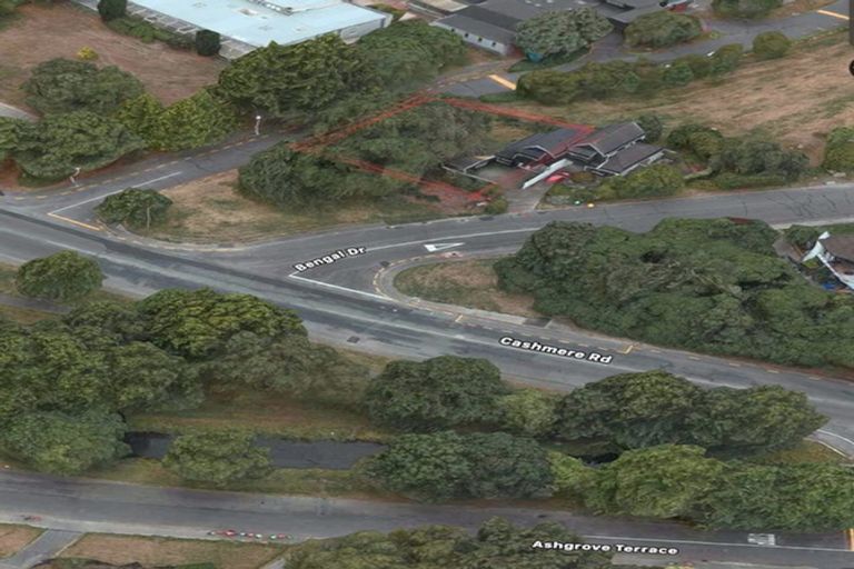 Photo of property in 1/1 Bengal Drive, Cashmere, Christchurch, 8022