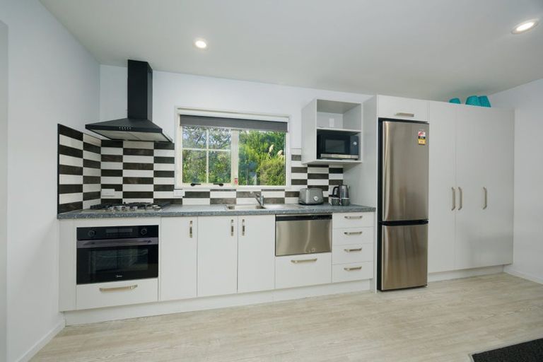 Photo of property in 2/7 Old Beach Road, Kaikoura Flat, Kaikoura, 7371