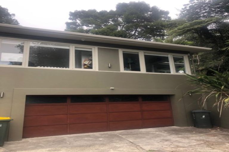 Photo of property in 1 Huia Road, Titirangi, Auckland, 0604