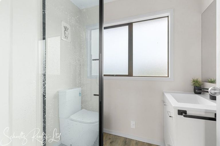 Photo of property in 178 Heatley Road, Whakapirau, Maungaturoto, 0583