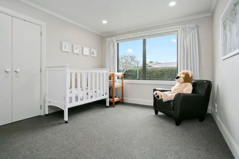 Photo of property in 24 Cowley Drive, Leamington, Cambridge, 3432