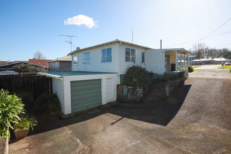 Photo of property in 9 Raroa Road, Paeroa, 3600