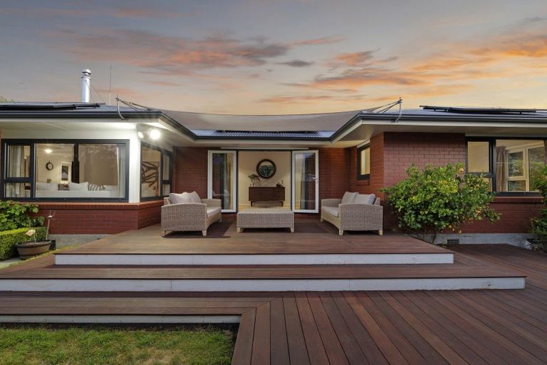 Photo of property in 18 Colwyn Street, Bryndwr, Christchurch, 8053