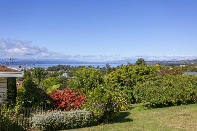 Photo of property in 10 Kahurangi Drive, Rangatira Park, Taupo, 3330