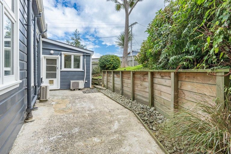 Photo of property in 24 Neidpath Road, Mornington, Dunedin, 9011