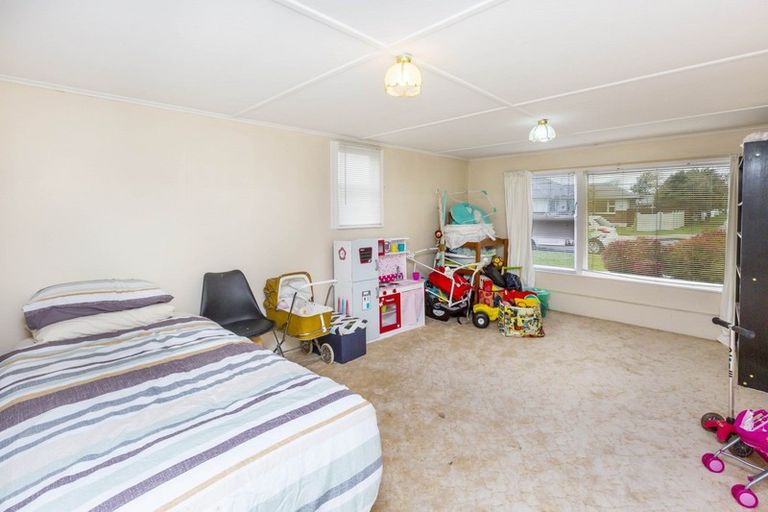 Photo of property in 19 Perry Street, Heretaunga, Upper Hutt, 5018