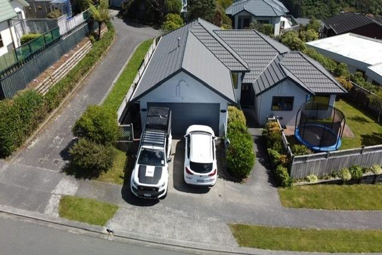 Photo of property in 20 Landsdowne Terrace, Karori, Wellington, 6012