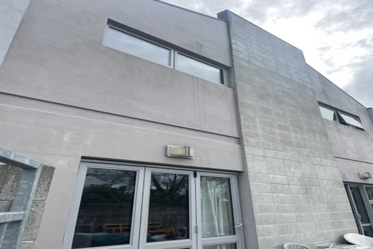 Photo of property in 27a Newnham Terrace, Upper Riccarton, Christchurch, 8041