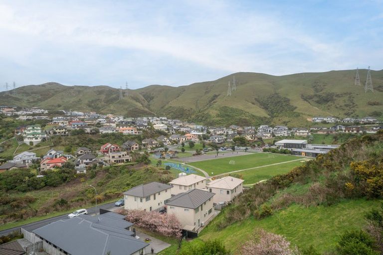 Photo of property in 38 Mauldeth Terrace, Churton Park, Wellington, 6037