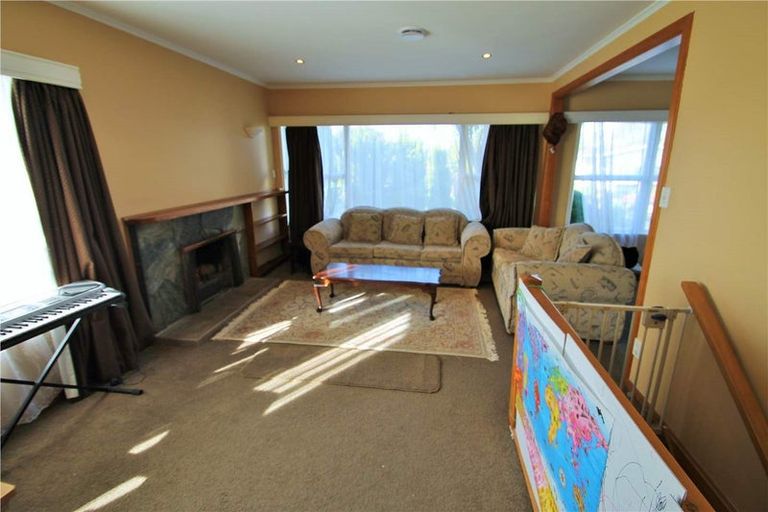 Photo of property in 50 Marlborough Avenue, Glenfield, Auckland, 0629