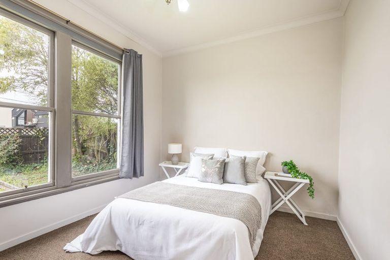 Photo of property in 485 Barbadoes Street, Edgeware, Christchurch, 8013