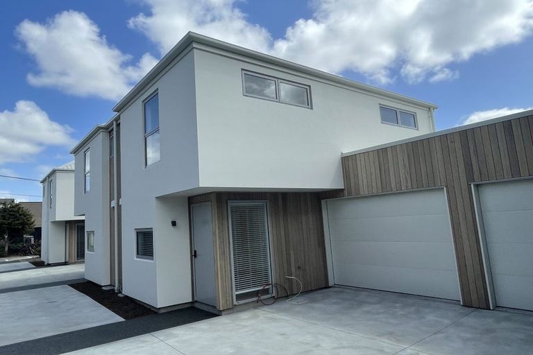 Photo of property in 17c Dickens Street, Addington, Christchurch, 8024