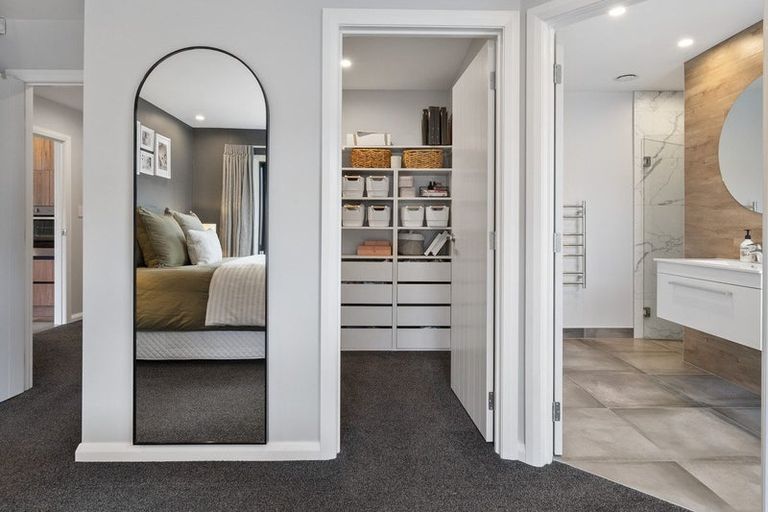 Photo of property in 34 Freedom Drive, Kelvin Grove, Palmerston North, 4414