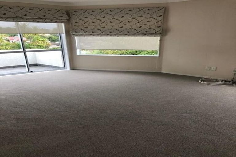 Photo of property in 1/36 Nihill Crescent, Mission Bay, Auckland, 1071