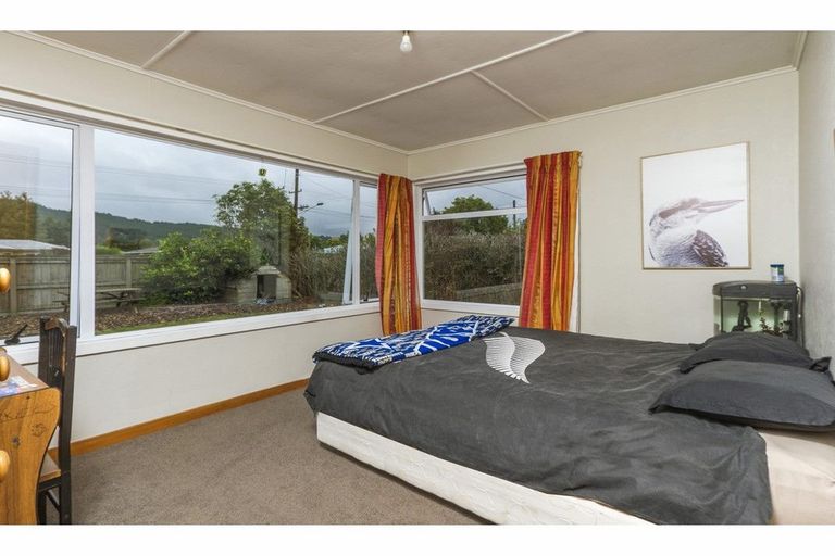 Photo of property in 208 Whitby Road, Wakefield, 7025