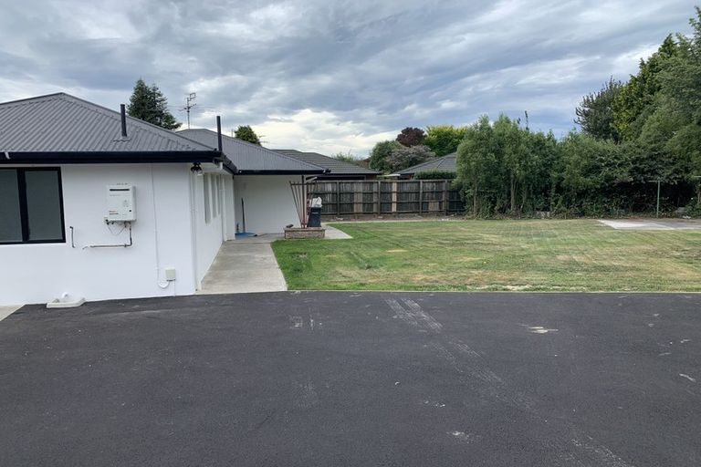 Photo of property in 26 Larch Place, Casebrook, Christchurch, 8051