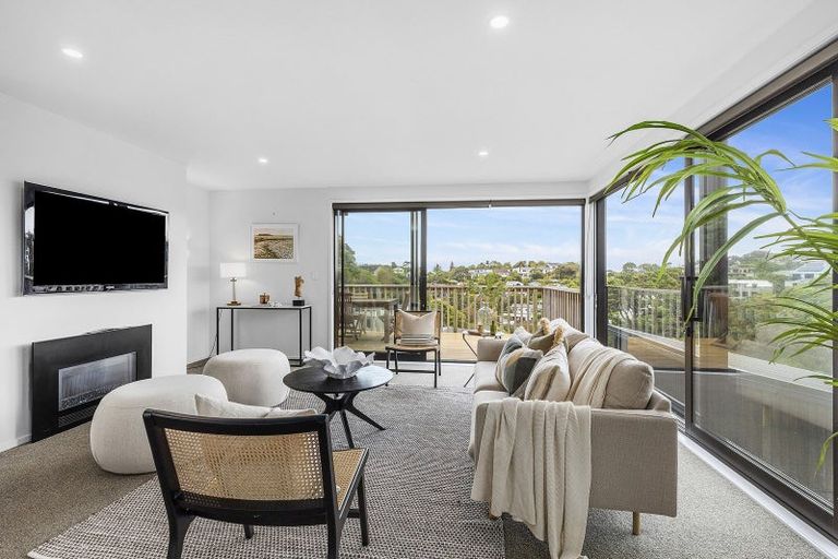 Photo of property in 34 Delhi Crescent, Khandallah, Wellington, 6035