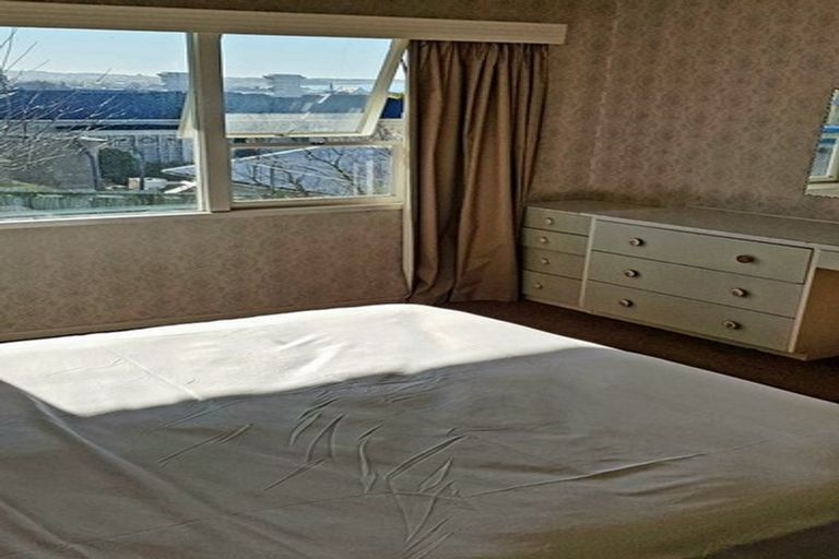 Photo of property in 18a Wharfe Street, South Hill, Oamaru, 9400