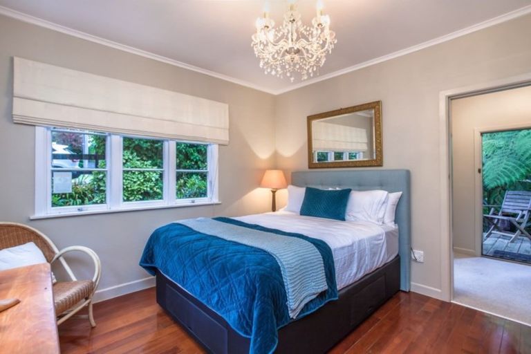 Photo of property in 567 South Titirangi Road, Titirangi, Auckland, 0604