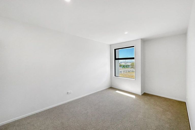Photo of property in 7/116 Aldwins Road, Phillipstown, Christchurch, 8062
