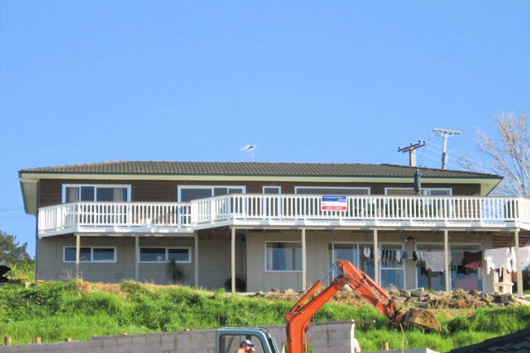 Photo of property in 58 Leafield Crescent, Henderson, Auckland, 0612