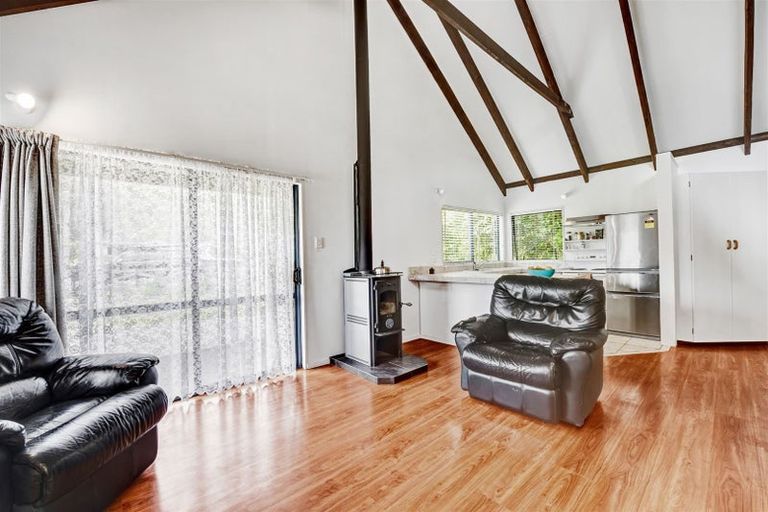 Photo of property in 44 Beach Road, Waikawa, Picton, 7220