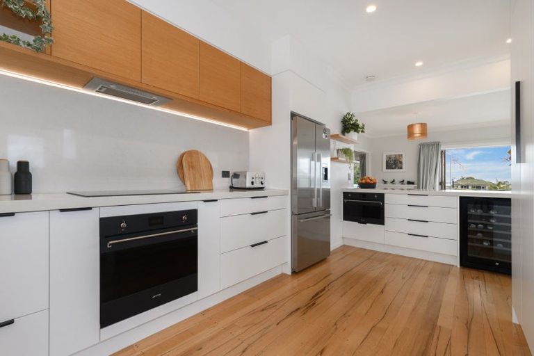 Photo of property in 129 Kings Avenue, Matua, Tauranga, 3110