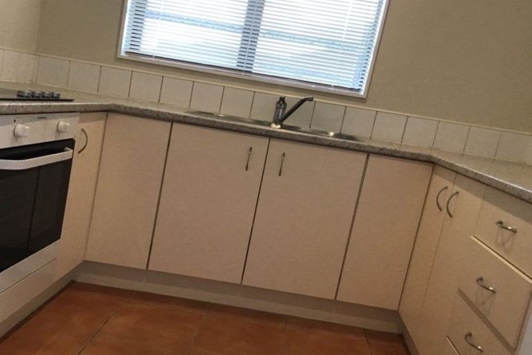 Photo of property in 1 Dole Place, Mangere, Auckland, 2022