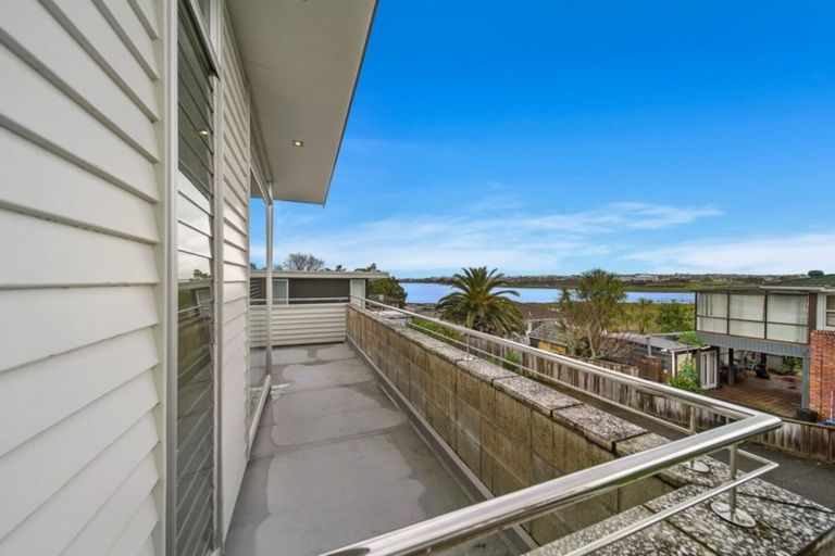 Photo of property in 18 Walter Street, Hauraki, Auckland, 0622