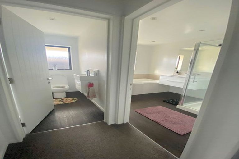 Photo of property in 8 Jennabelle Lane, Halswell, Christchurch, 8025