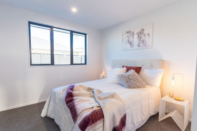 Photo of property in 36 Stratford Drive, Mount Pisa, Cromwell, 9383