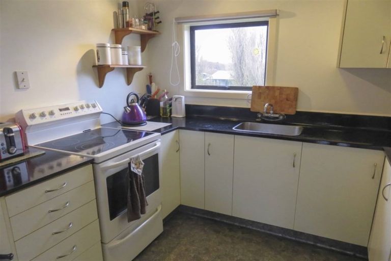 Photo of property in 96 Stobo Street, Grasmere, Invercargill, 9810