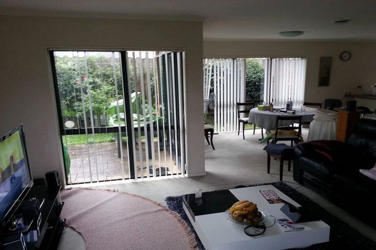 Photo of property in 13 Riplington Road, Huntington Park, Auckland, 2013