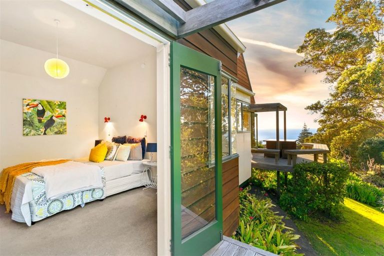 Photo of property in 28 Edwin Mitchelson Road, Muriwai, Waimauku, 0881