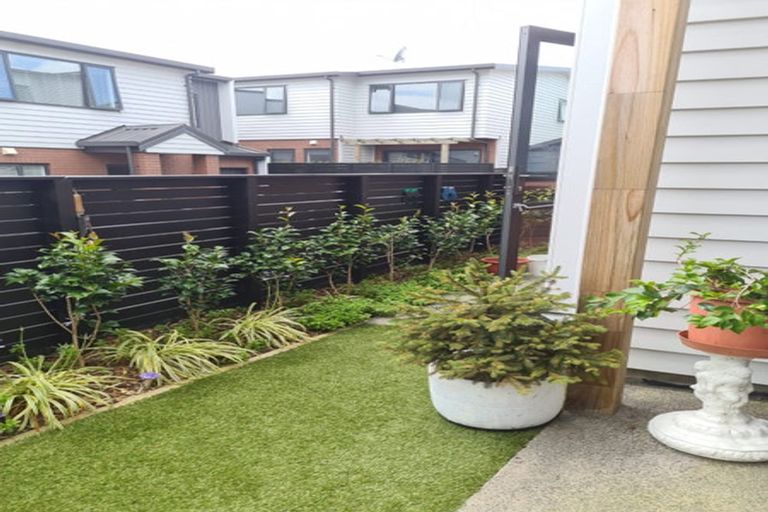 Photo of property in 40 Bight Road, Long Bay, Auckland, 0630