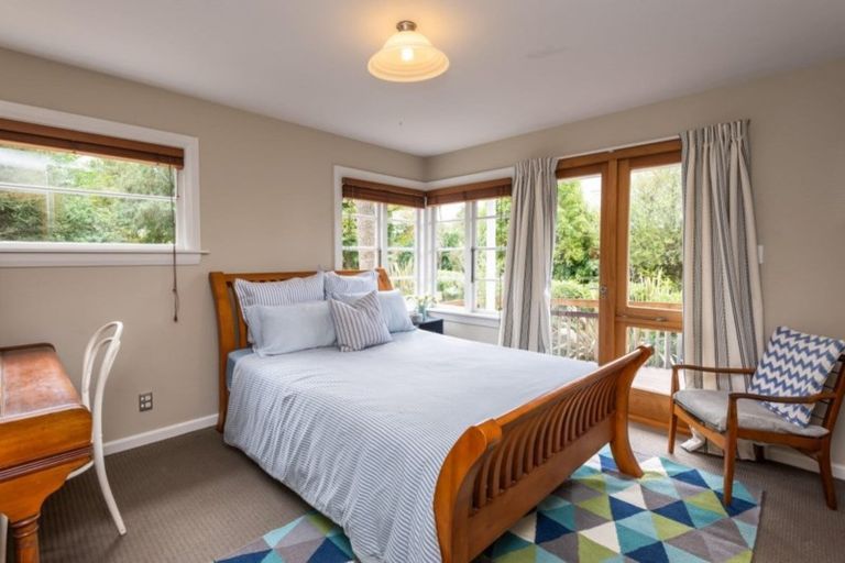 Photo of property in 35 Paparoa Street, Papanui, Christchurch, 8053