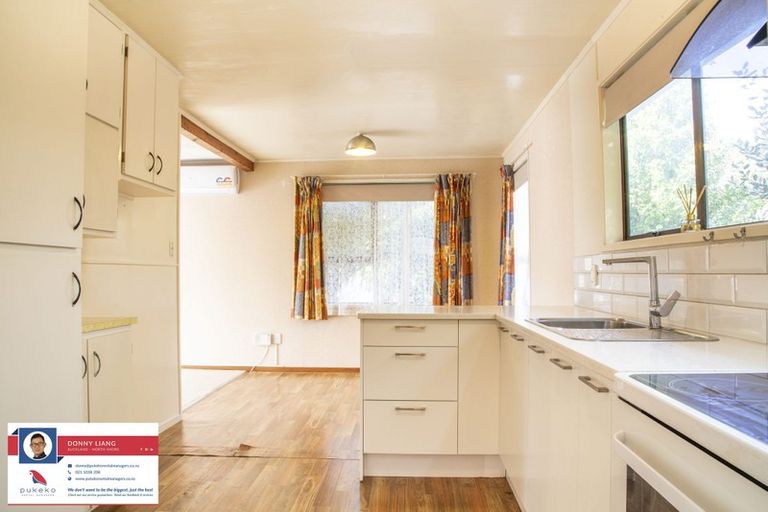 Photo of property in 76 Powrie Street, Glenfield, Auckland, 0629