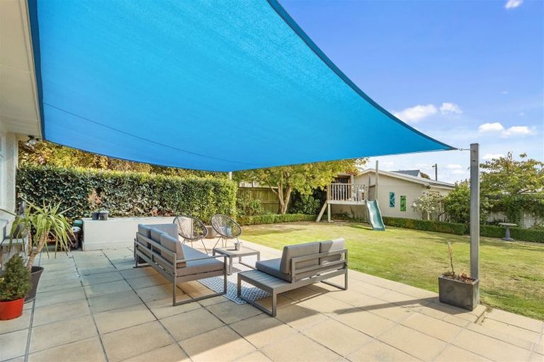 Photo of property in 47b Aorangi Road, Bryndwr, Christchurch, 8053