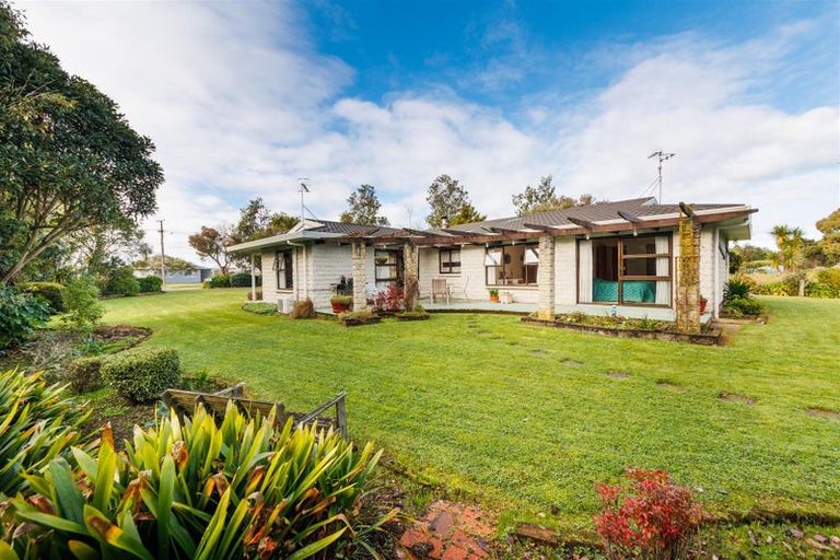 Photo of property in 49 Johnson Street, Bulls, 4818