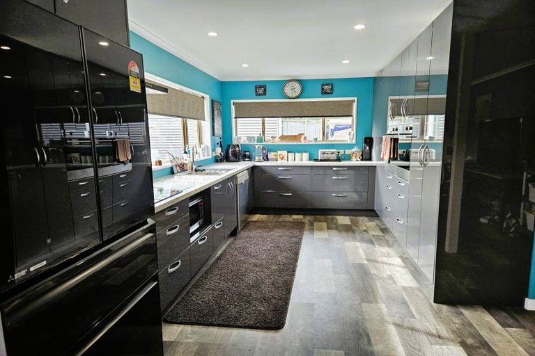 Photo of property in 204 Flaxmere Avenue, Flaxmere, Hastings, 4120