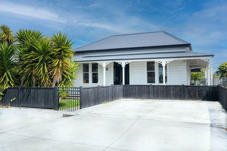 Photo of property in 17 Mcgrath Street, Napier South, Napier, 4110