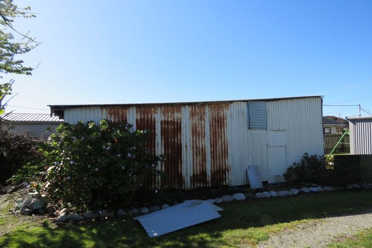 Photo of property in 11 Bright Street, Westport, 7825