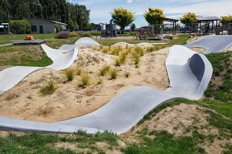 Photo of property in 4 Cridland Place, Halswell, Christchurch, 8025