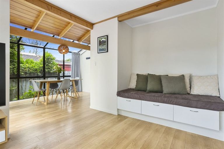 Photo of property in 5/18 Wolsley Avenue, Milford, Auckland, 0620