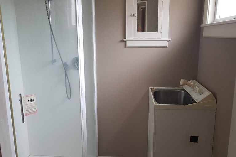 Photo of property in 6 George Street, Waimate, 7924